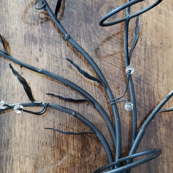 TWO UNIQUE MOUNTABLE VOTIVE CANDLE HOLDERS - Picture 4 of 7